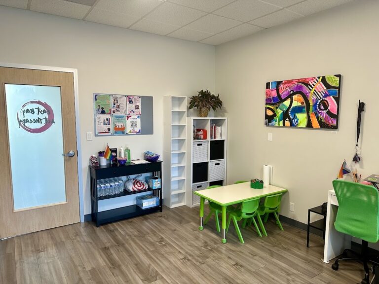 East Bay Art Therapy