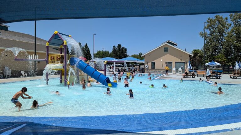 Robert Livermore Aquatic Center